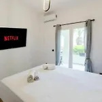 Corfuostria Sea View Apartament