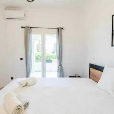 Corfuostria Sea View *