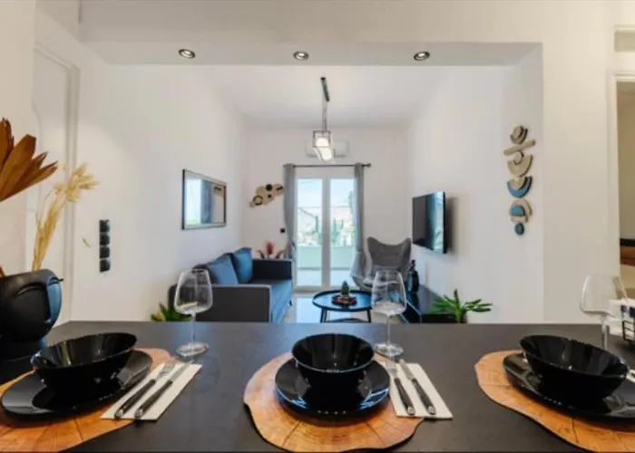 Corfuostria Sea View Apartman